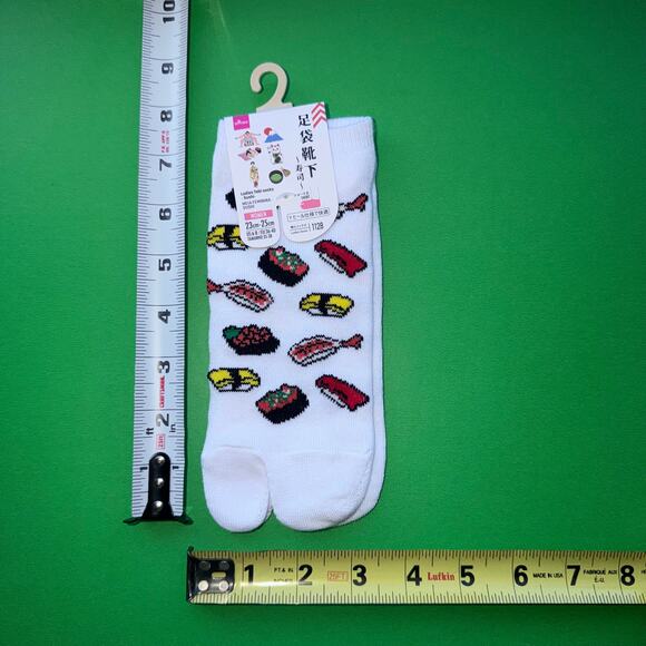 Tabi White Sushi Socks Plush Egg Tamago Tuna Roll Keychain Charm Maison Margiela - Picture 2 of 15